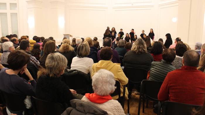 Eskolania Arte Onek Kasinoa  24 1513770984700