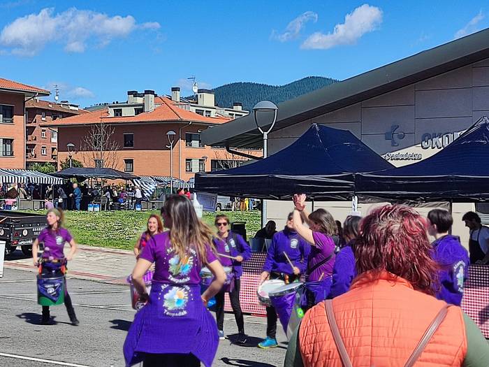 Baserri azoka ospatu dute Ok 15 1679833064210