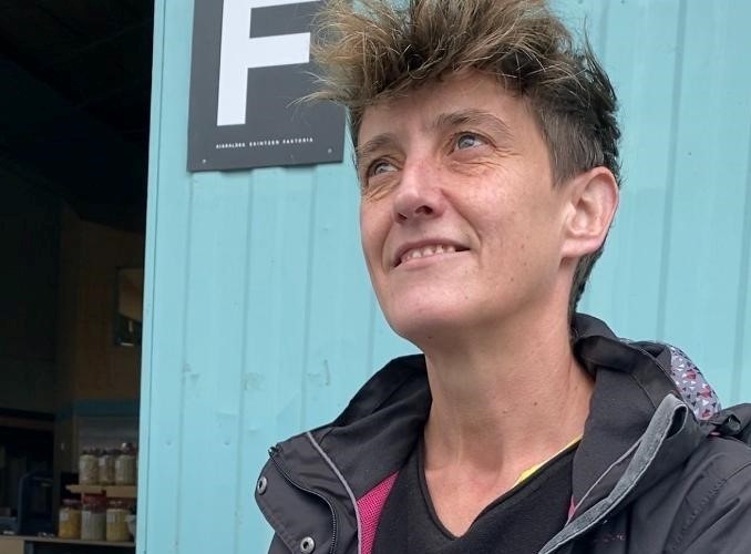 "Zarata esperimentalean mugek laguntzen dute sormena"