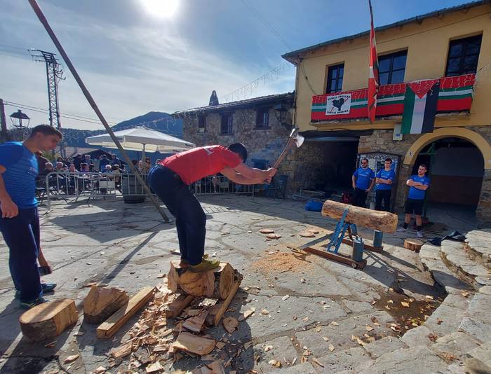 Zolloko jaiek adin anitzeko  26 1762719581146