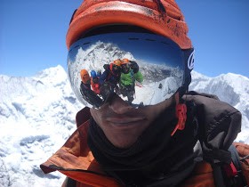 "Animatzen bazara, Everestetik oso trekking polita egingo dugu 2022ko udaberrian"