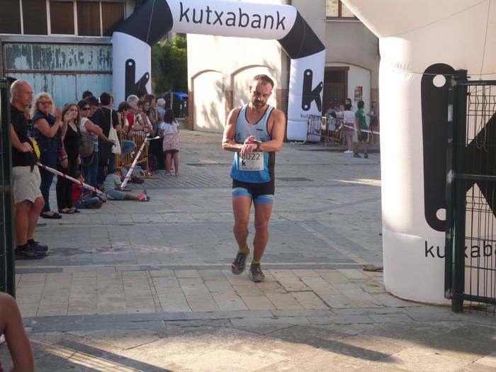 Haur zein helduek izan zuten 293 1538429609545