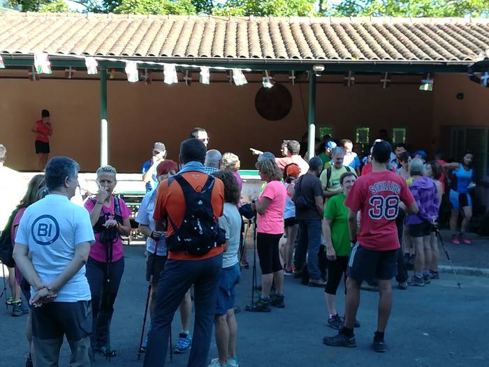 Eguzkia lagun, jende ugari b 39 1501332618999