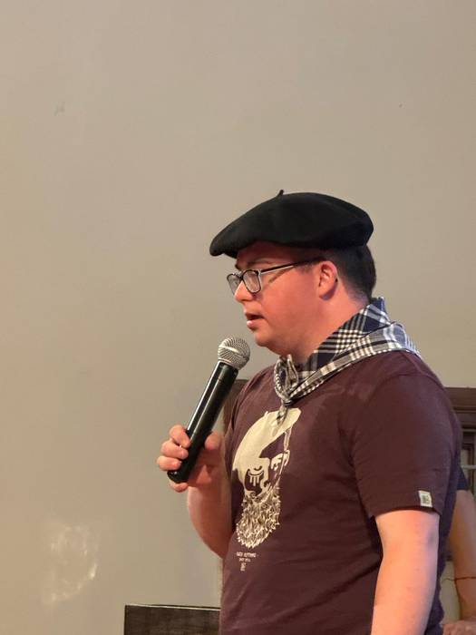 Lagun ugari elkartu ziren at 4 1752959085798