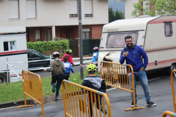 Danbor-hotsak, barraskilo ka 17 1524945279946