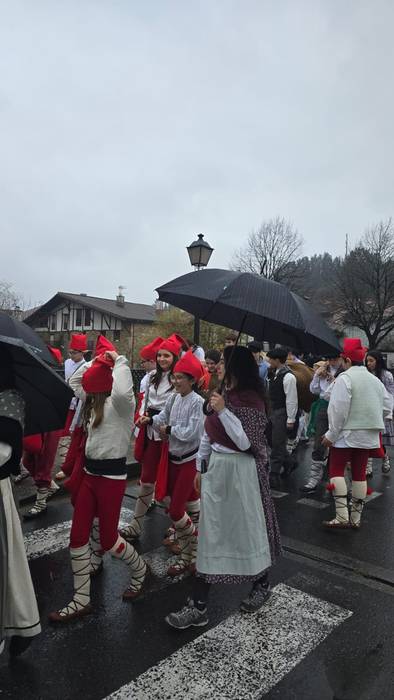 Aretako familia mordoa egon  27 1766668467991