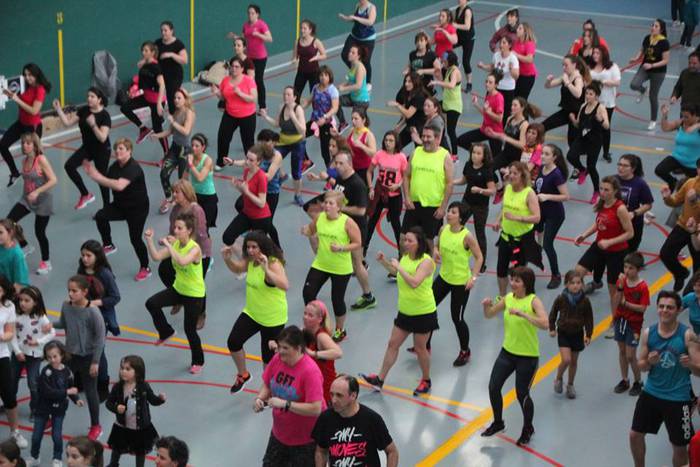 Jende ugarik parte hartu zue 54 1490025273947