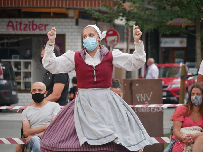 Itxarkundiaren emanaldia