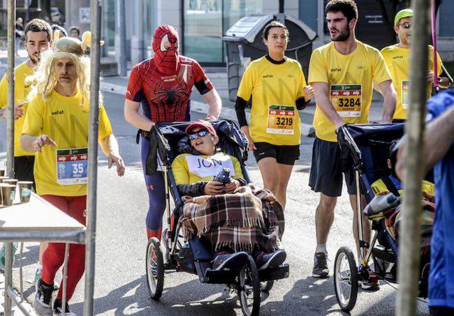 Abel Fernandezek eta Ustarit 1 1526050298846