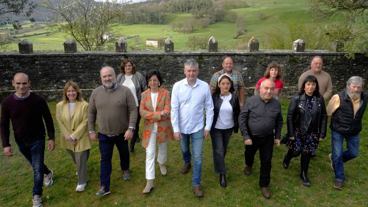 Aiarako Udalak larrialdietarako etxebizitza erostea proposatu du EAJk, egungoa Aiarako Kuadrillako egoitza izango den eraikinean baitago