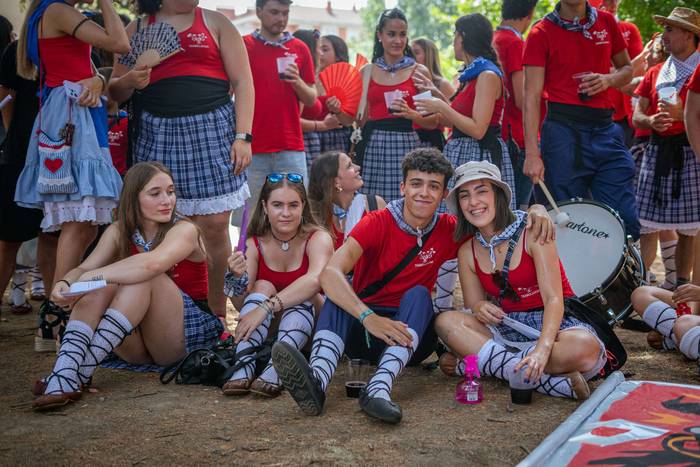 Amurrioko Kuadrillek ate jok 4 1755001043483