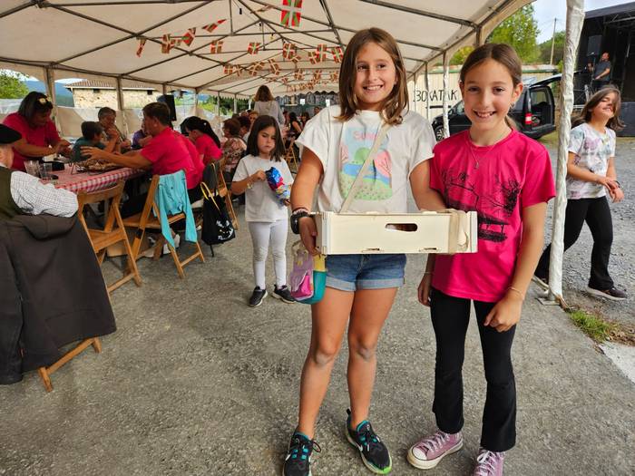 Berazako auzunea alaitu zute 21 1759402926184