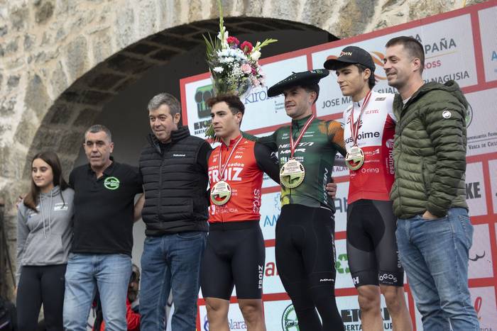 Lucia Gonzalezek eta Kevin S 90 1762015330844