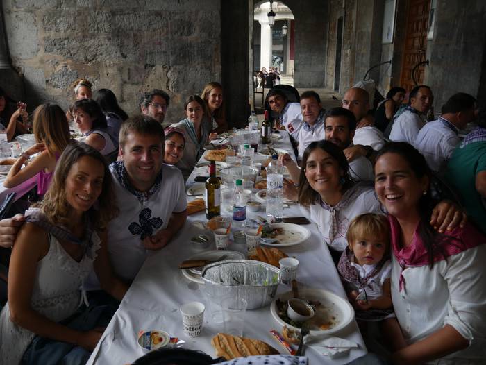 Arkupeak txiki geratu dira B 122 1661528484261