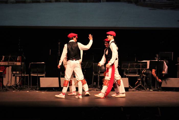 Aiara Dantza taldeak Amurrio 128 1519754178306