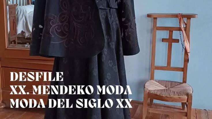 XX. mendeko moda desfilea