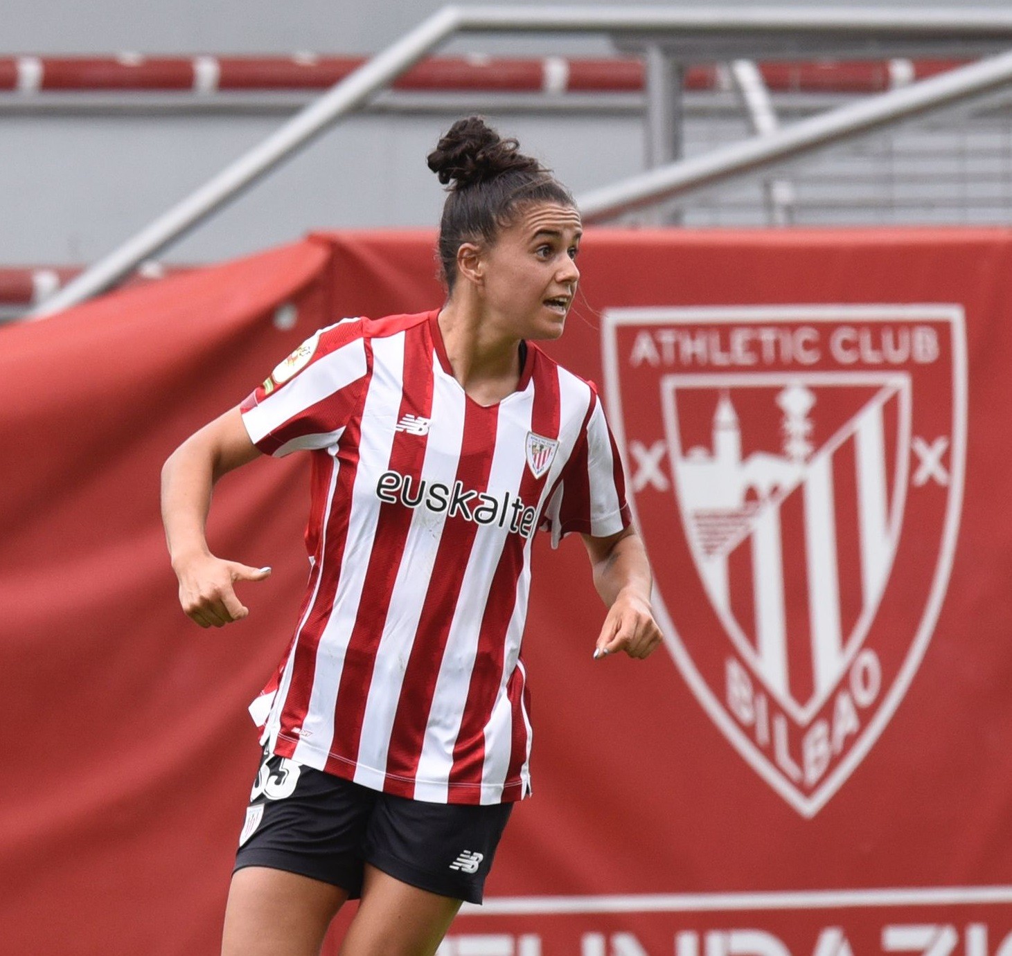 "FC Barcelonaren aurka debuta egin izana gogoratuko dut beti"