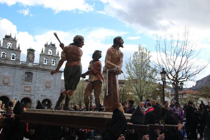 Urduñako Ostegun Santua