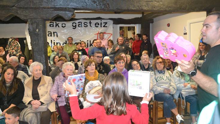 Aretako enkanteak arrakasta handia izan du berriro