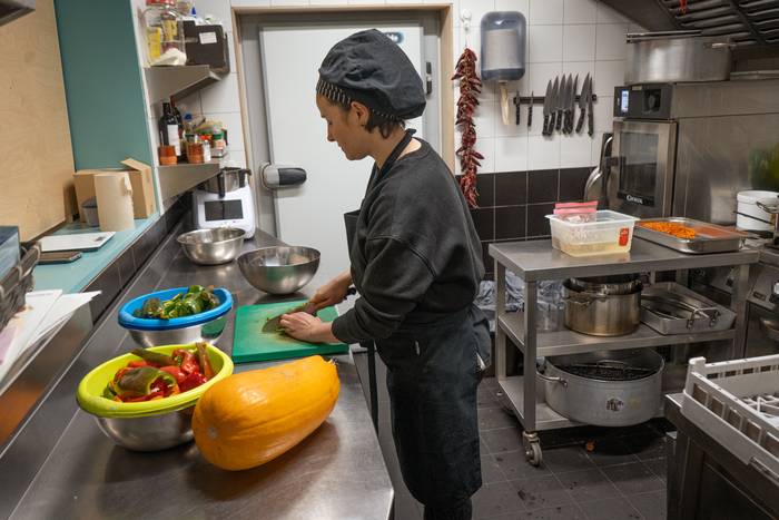 Osasuna eta elikadura ikuspegi feministatik lantzeko hiru tailer teoriko-praktiko eskainiko ditu Faktoriak datozen hilabeteetan