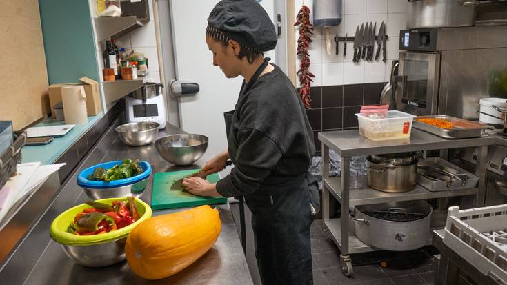 Osasuna eta elikadura ikuspegi feministatik lantzeko hiru tailer teoriko-praktiko eskainiko ditu Faktoriak datozen hilabeteetan