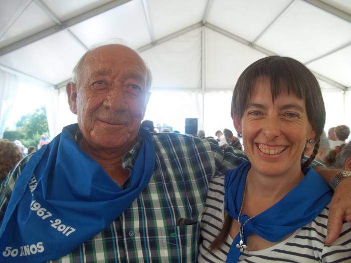 Auzokide ugarik hartu zuten  17 1506366294070