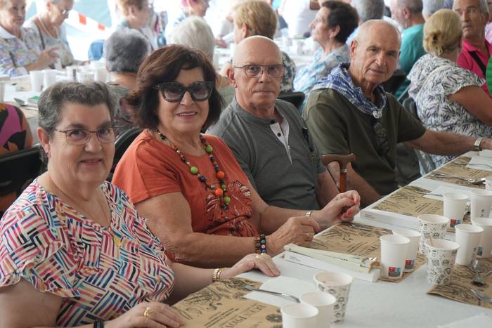 Atzoko gazteen bazkariak ehu 10 1755463228321