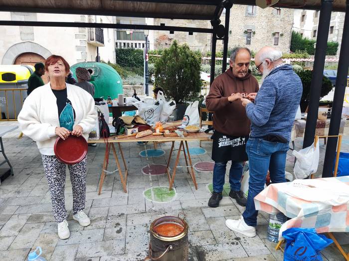 Jende ugarik parte hartu du  26 1761570531536