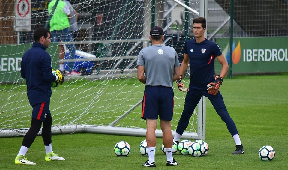 Hodei Oleagaren kontratua berrituko du berehala Athletic Clubak