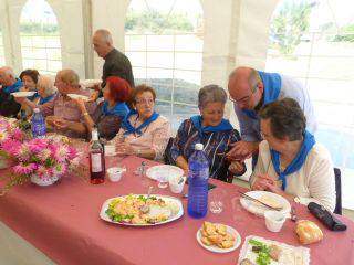 Auzokide ugarik hartu zuten  33 1506366425040