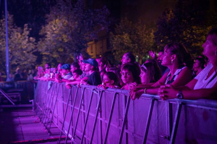 Dupla eta Tanxungeiras, Amur 2 1755213911031