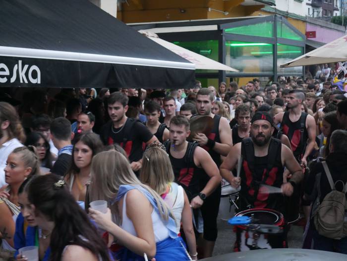 Puro Relajok eta kale kontze 40 1661459121181