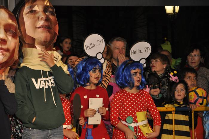 Mozorro koloretsuek ziprizti 14 1488185974642