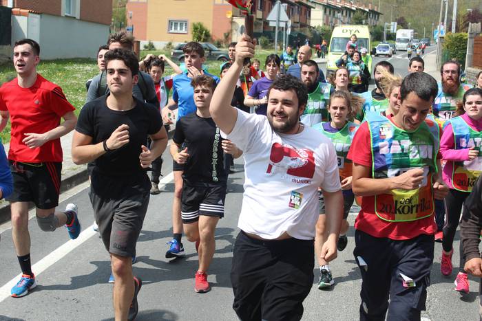 ARGAZKI GALERIA: Euskarak, a 65 1491497861451