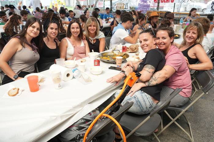 Paella txapelketarekin ekin  28 1755462988772