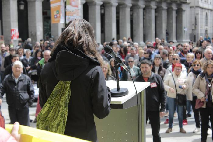 Pentsionisten, emakumeen eta 29 1525176733760