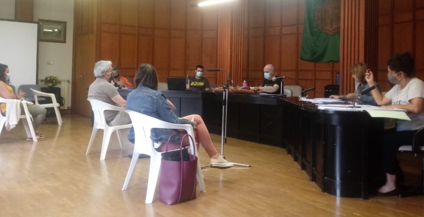 Artziniegako Udalak 190.000 euroren erabilera izoztea erabaki du, COVID-19ak sortutako diru sarrera murrizketari aurre egiteko