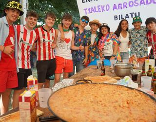 Paella txapelketarekin hasi dira giroa berotzen Aretan