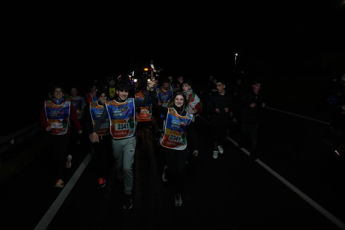 Ehunka lagun atera ditu Korr 63 1774607491582