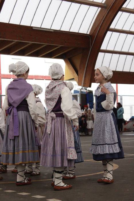 Dantzari Egunak herriguneko  28 1521466741027