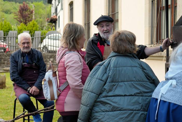 Antzinako ohiturak belaunald 41 1775920656766