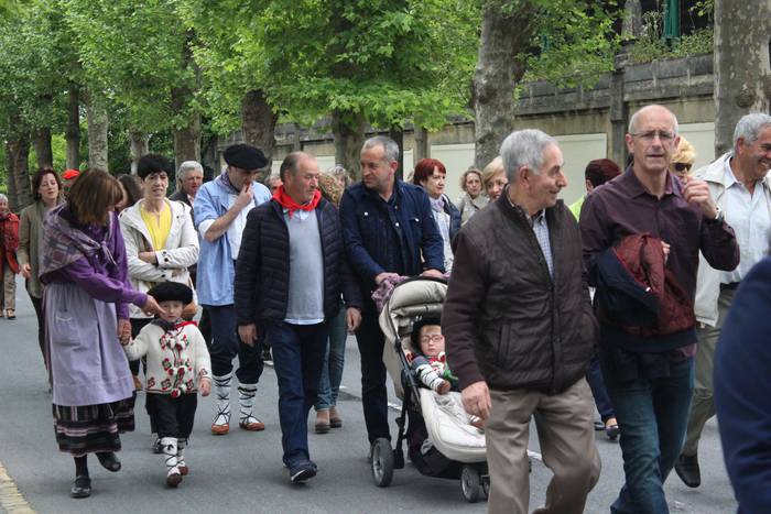 Une berezi ugari bizi izan z 12 1525935088767