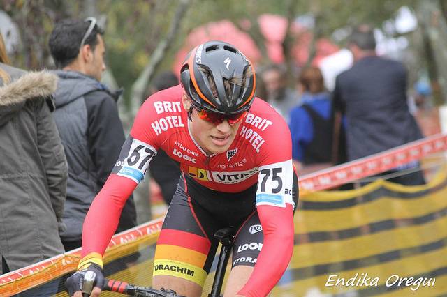 Nazioarteko Ziklokrosean esk 60 1509385313685