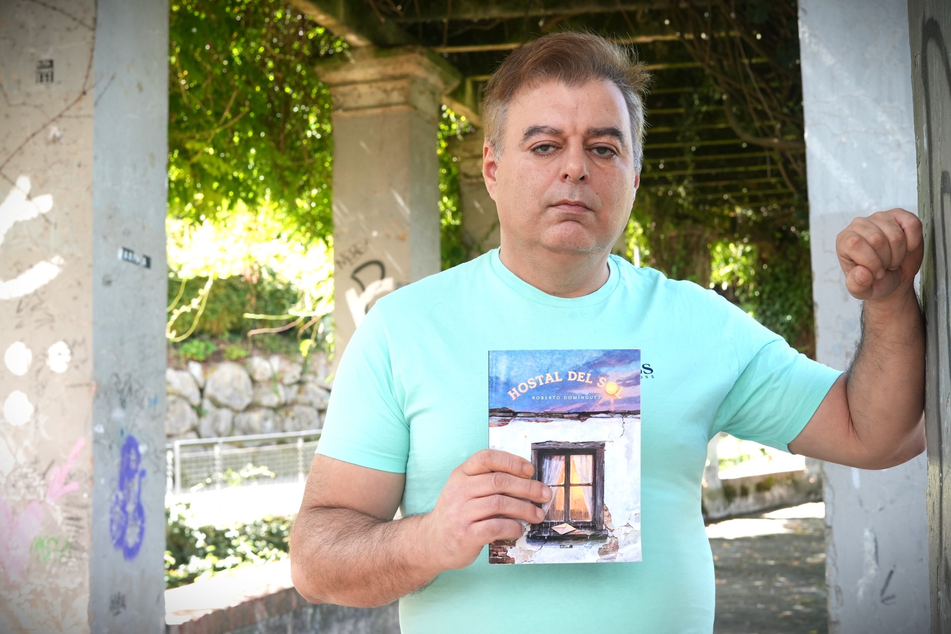 Roberto Dominguez idazleak buru osasunari buruzko eleberria argitaratu du