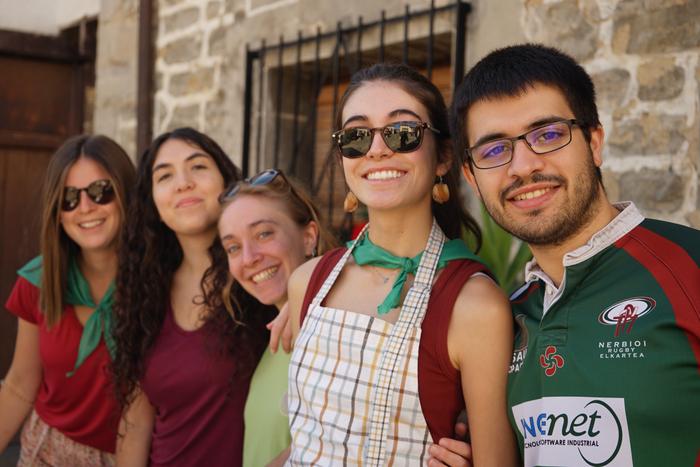 Artziniegako jaiei agur esat 11 1757882729118