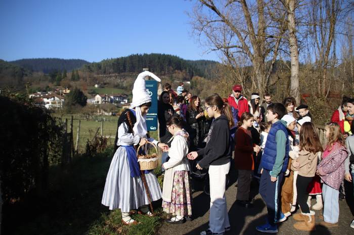 Mari Domingirekin partekatu  16 1765746979423