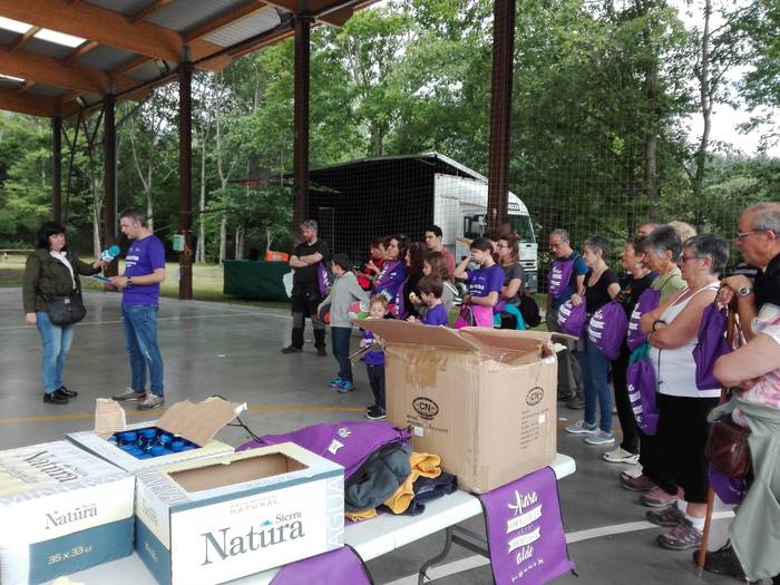 Errefuxiatuen aldeko elkarta 16 1529303093183