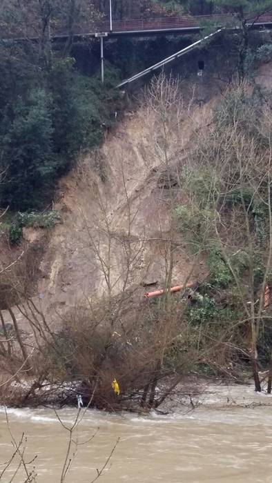 Euriak kalteak eragin ditu A 5 1515332779839