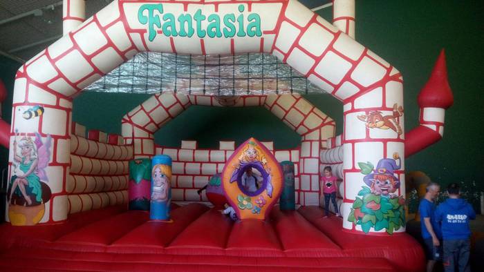 Txikientzat antolatu dituzte 8 1494340036212