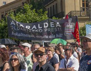 Aiaraldea “oldartzeko prest” dagoela aldarrikatu dute Iruñeko Euskaltzaleon Martxan